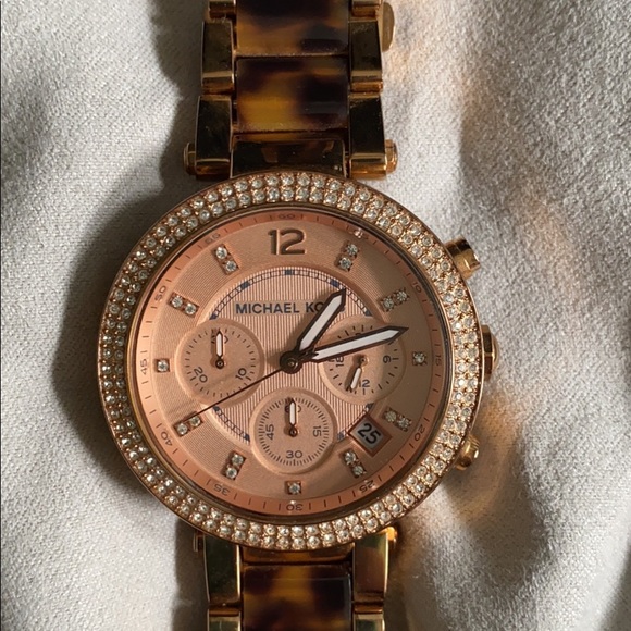 Michael Kors - Woman’s Parker Watch - Picture 2 of 2